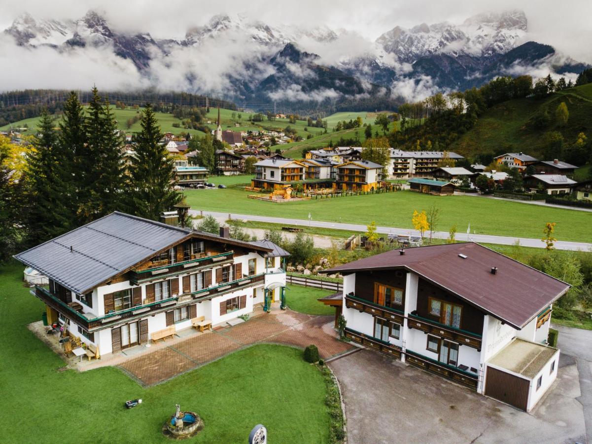 Dreimaederlhaus Maria Alm am Steinernen Meer